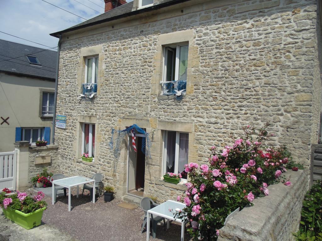 Gites De Mer Port-en-Bessin-Huppain Szoba fotó