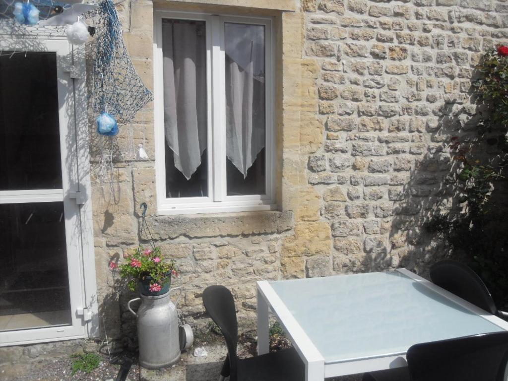 Gites De Mer Port-en-Bessin-Huppain Kültér fotó